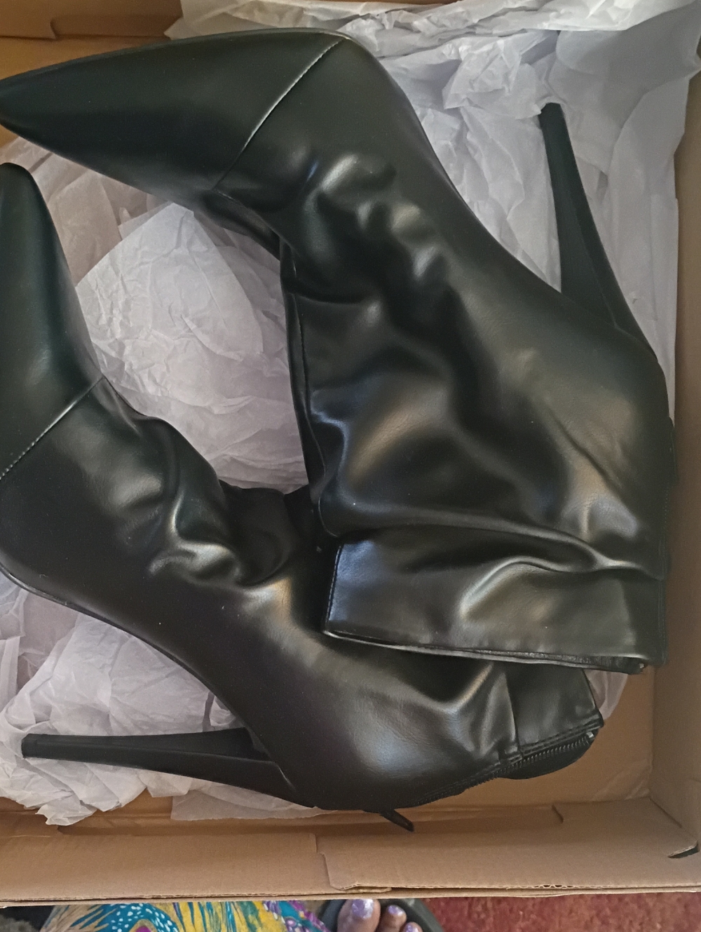 Shoe Dazzle Black Pointed Stiletto Ankle Boots